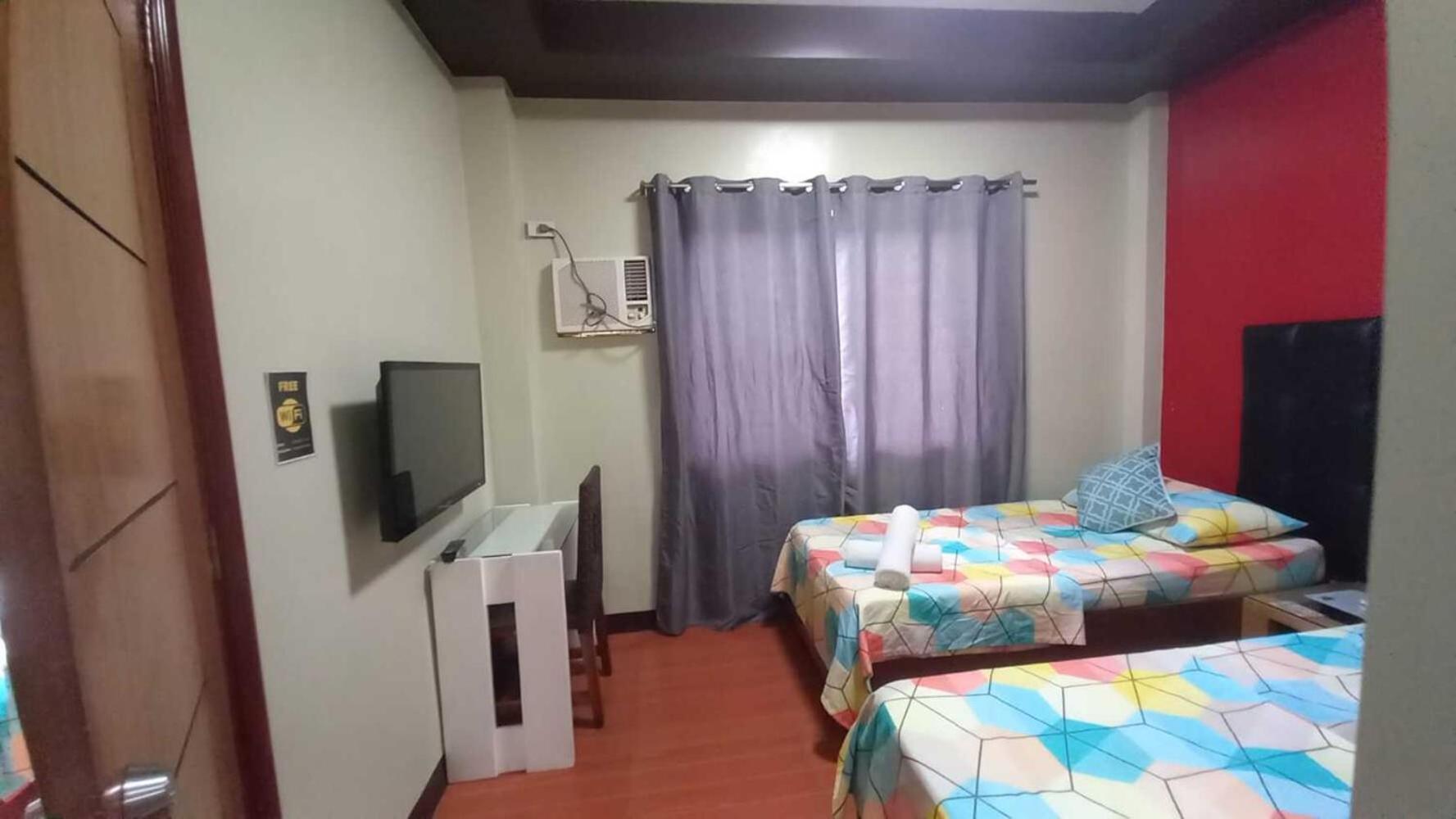 Oyo 1037 Lendes Tourist Inn Main Naga Kültér fotó